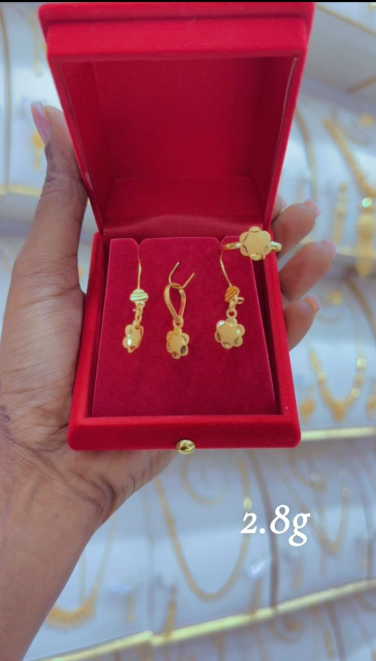Golden Bloom Dubai Set – 21K, 2.8g