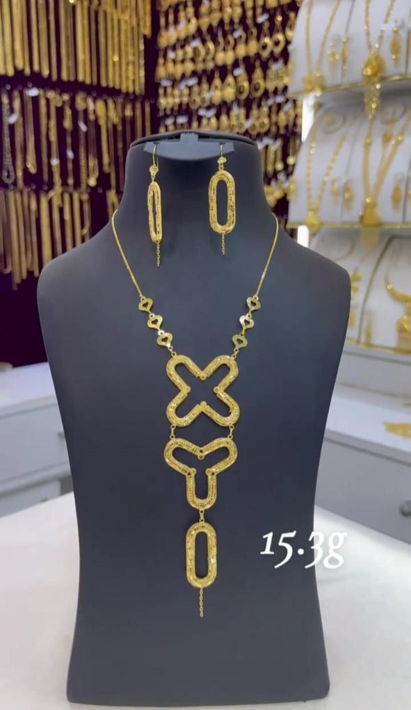 Modern 21K Gold Geometric Necklace & Earring Set – 15.3g
