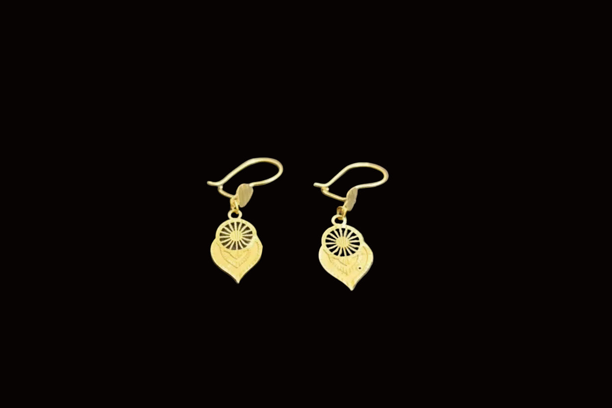 1.6g Bahrain Design 21K Gold Earrings