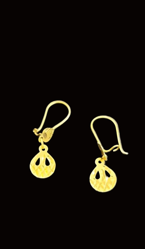 Layali – 1.2g Bahraini Earrings