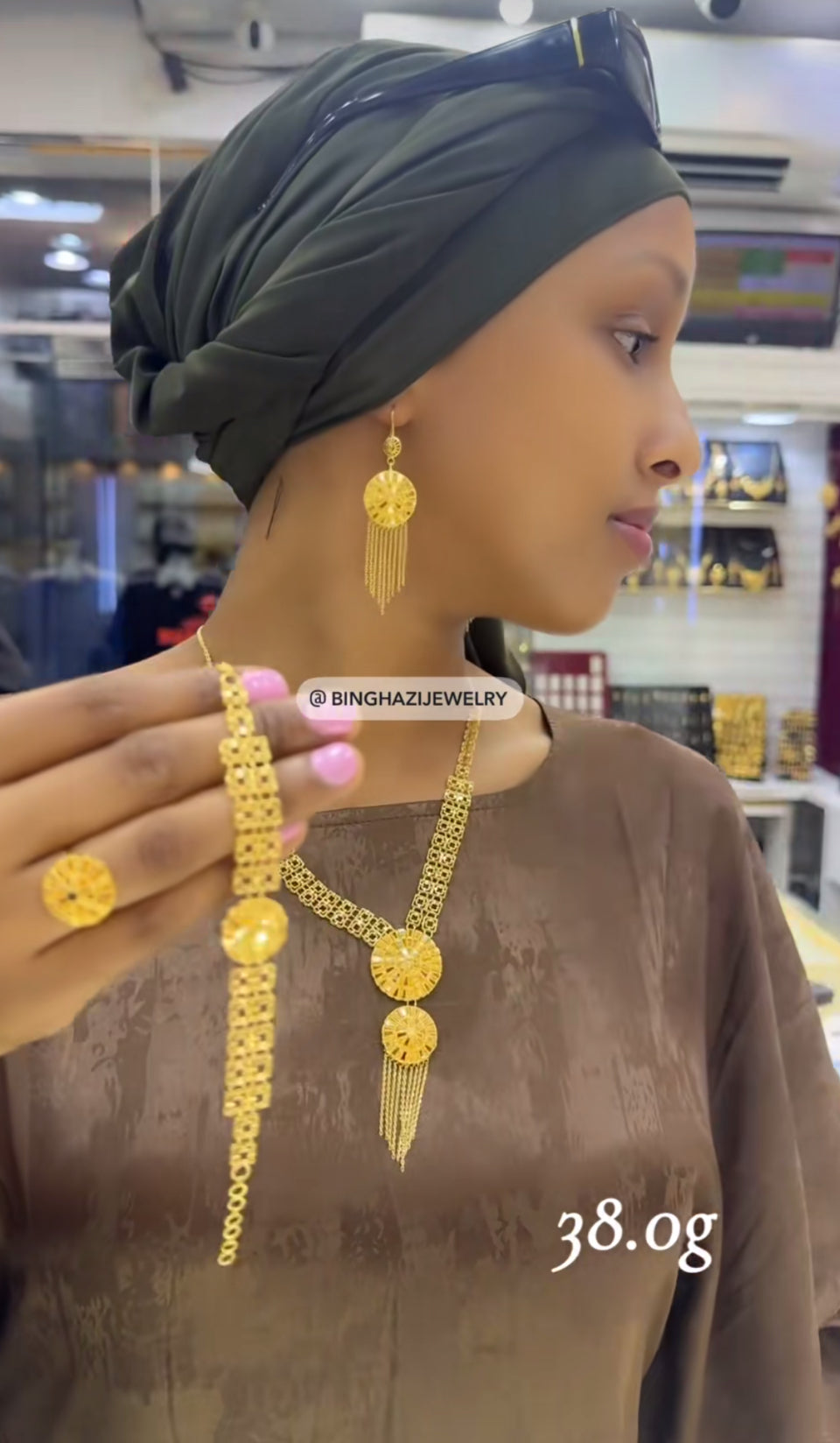 Miski Bahraini Necklace set 38 g