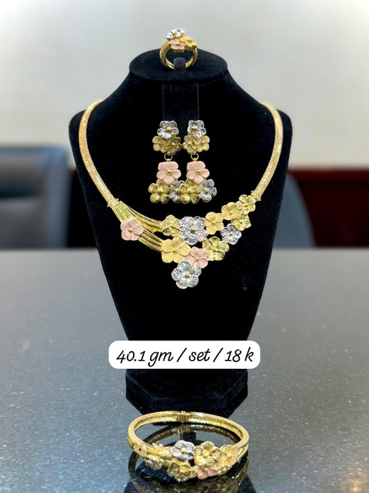 18K Gold Multi-Tone Jewellery Set (40.1g)