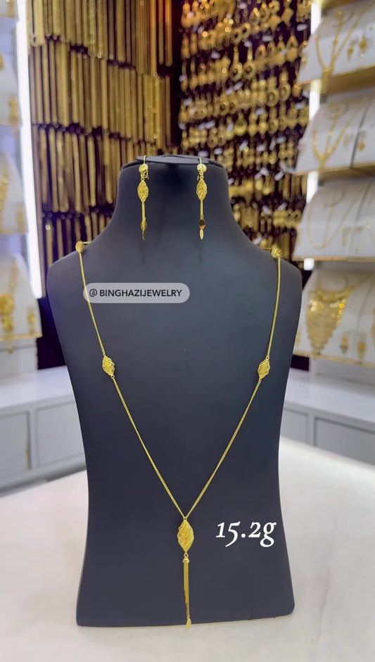Lustreé 15.2g Gold Necklace Set – Elegant Necklace & Matching Earrings