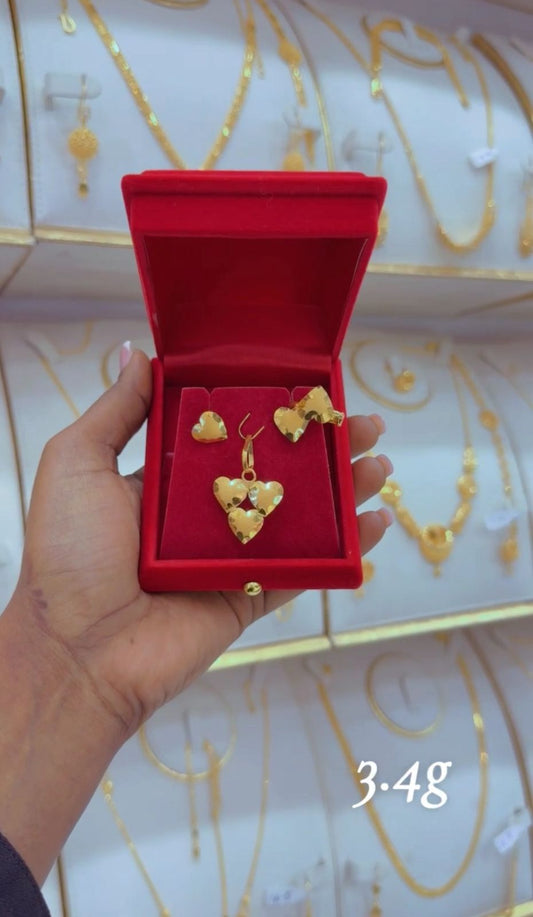 Reem Drop Mini Pendant Set 3.4 gram