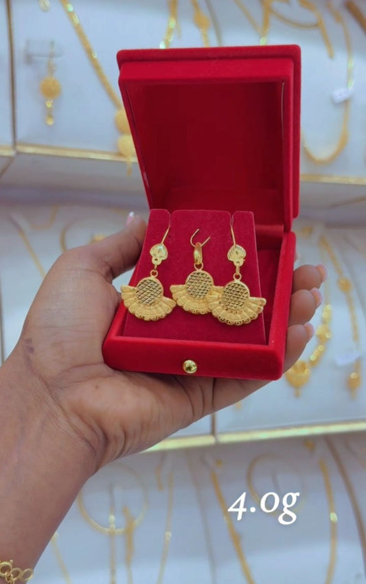 Hala Mini Pendant Set 4 gram