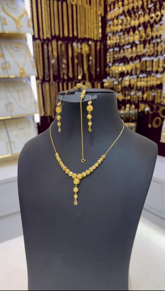 Gold Beaded Drop Necklace Set 21 grams