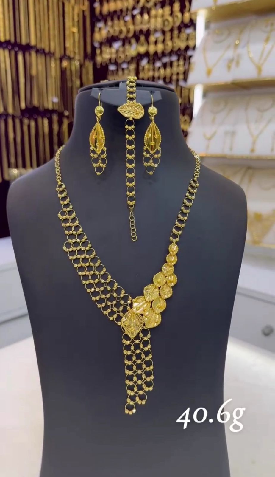 Rosette Chain 21K Turkish Necklace Set (40.6g)
