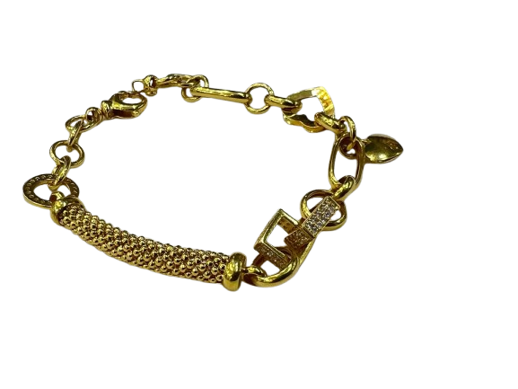 Luxury Gold Link Bracelet with Mesh Accent