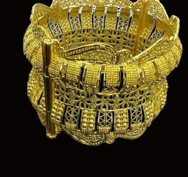 21 k -Indian Design Bangle 62.2 Gram