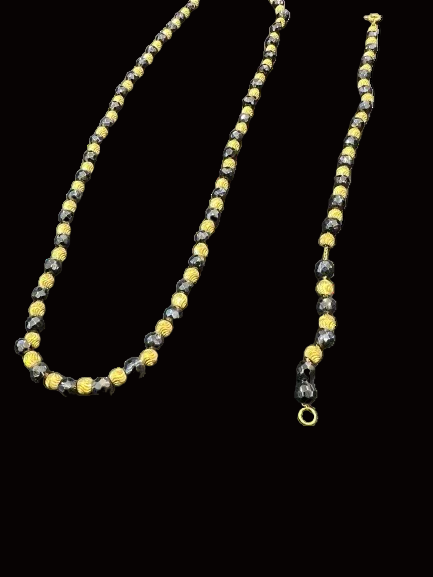 Black & Gold Bead Necklace set 40.2 G