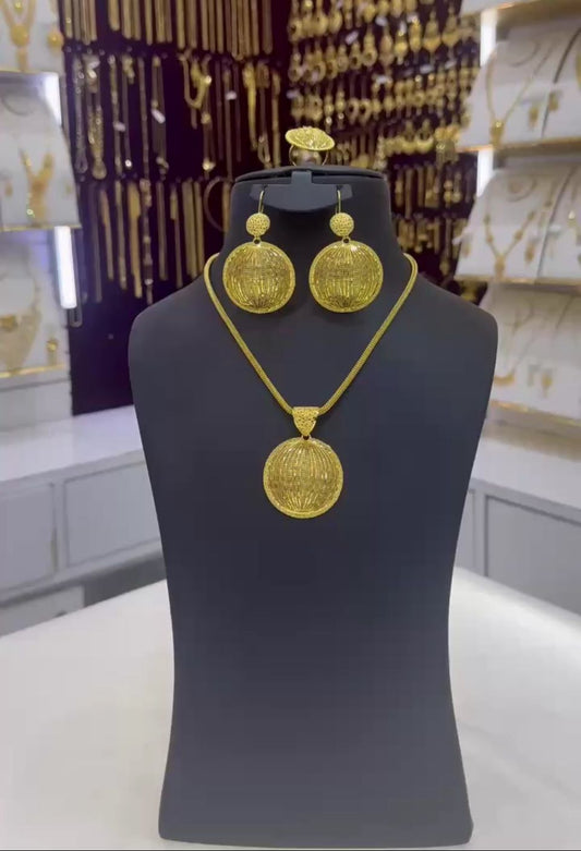 Roshni Glow Pendant Set 45.7 grams