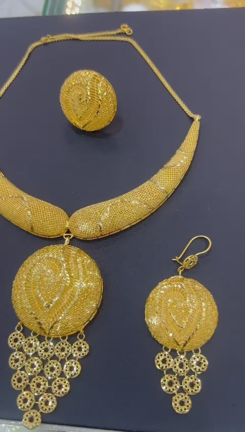 21k- Necklace Bahrani Design 74.8 Gram