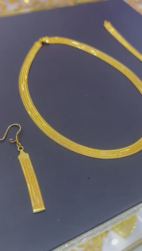 21k- Flat Necklace Set Singapore Design 25 Grams