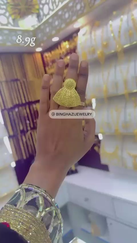 Statement 21K Gold Dome-Style Ring – 8.9g