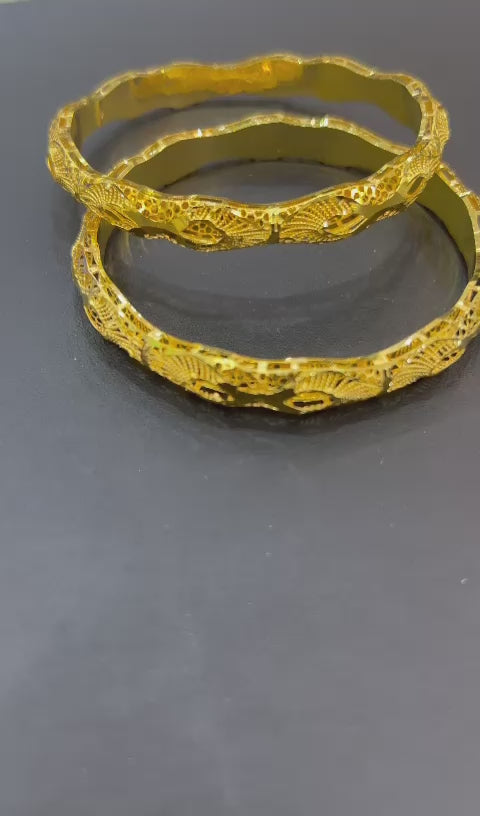 21k- Bahrani Design Bangle 25.9 Gram