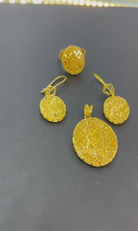 21k- Bahrani pendant set 13.9 Grams